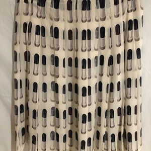 RARE COLLECTIBLE PRADA LIPSTICK SKIRT